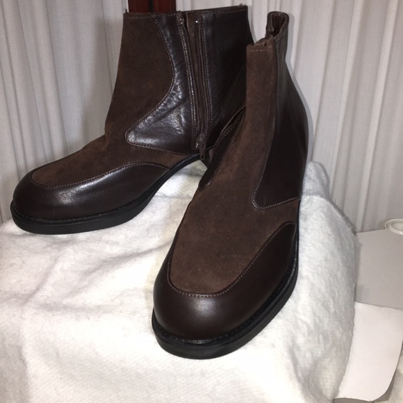 Brown NAOT Ankle Boots  (Euro Size 37) - Picture 6 of 8